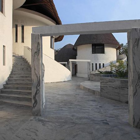 Lemon Tree Premier, Corbett Hotel Рамнагар Екстериор снимка