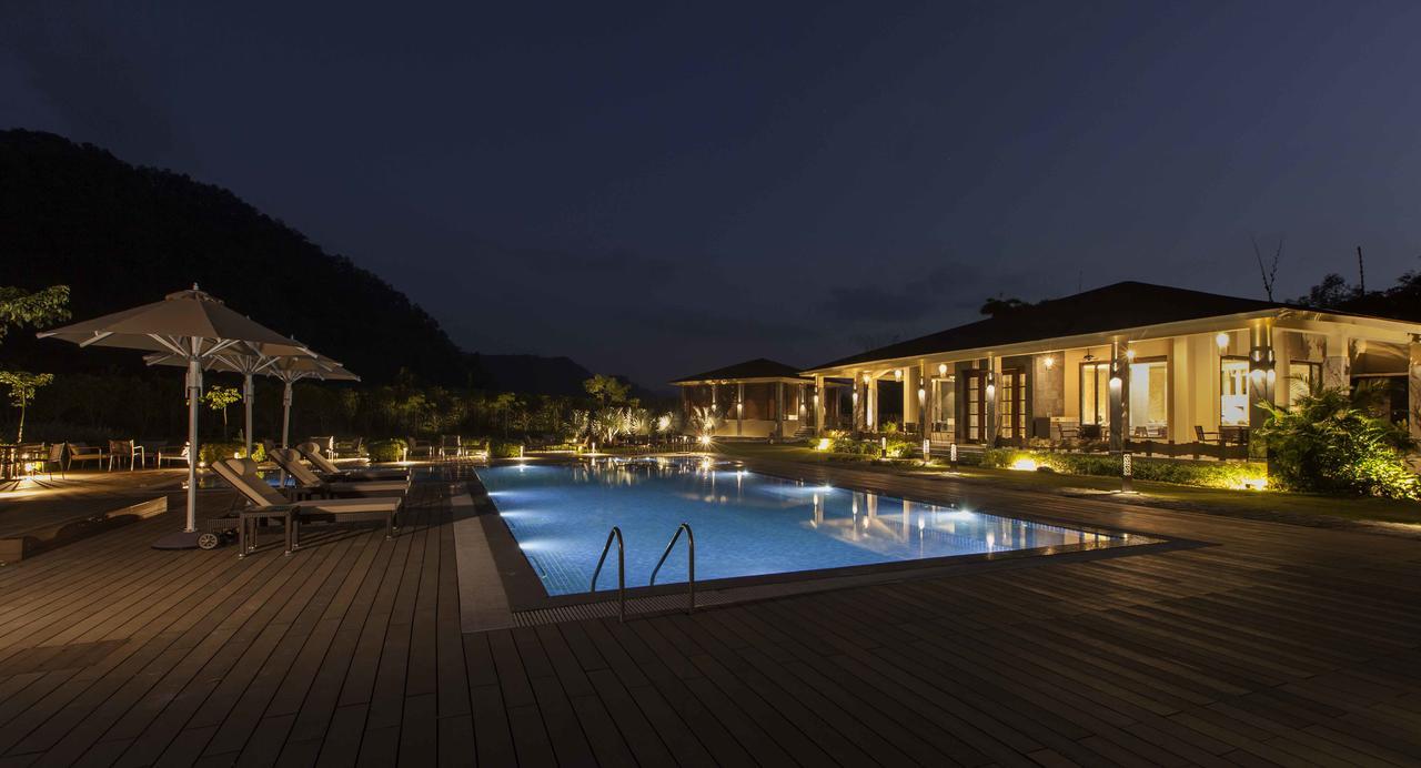 Lemon Tree Premier, Corbett Hotel Рамнагар Екстериор снимка